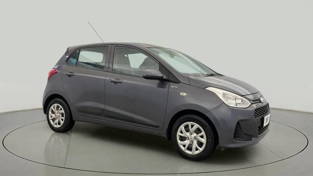 https://images10.gaadi.com/usedcar_image/4271065/original/6476100075ee128b195df24886fc2bb6.jpg?imwidth=6400