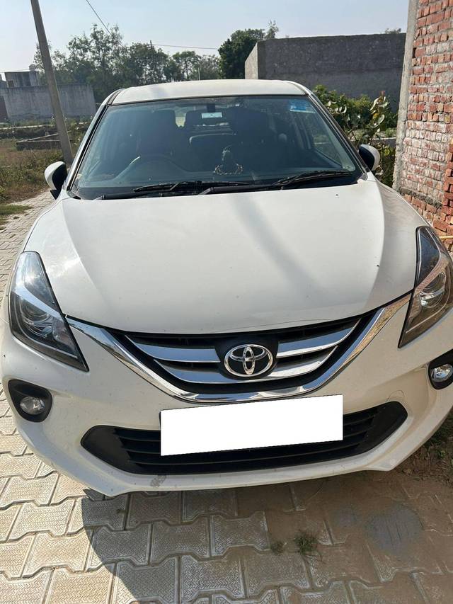 https://images10.gaadi.com/usedcar_image/4271084/original/processed_b8de1e0bdac152ae8f364b9e4be16bb8.jpg?imwidth=6400