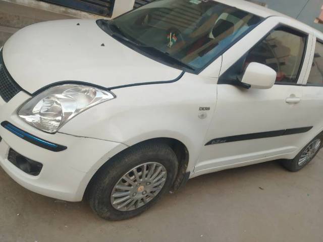 https://images10.gaadi.com/usedcar_image/4271105/original/f65cdaf0f32a638e7ee70e5c9740dc4e.jpg?imwidth=6401