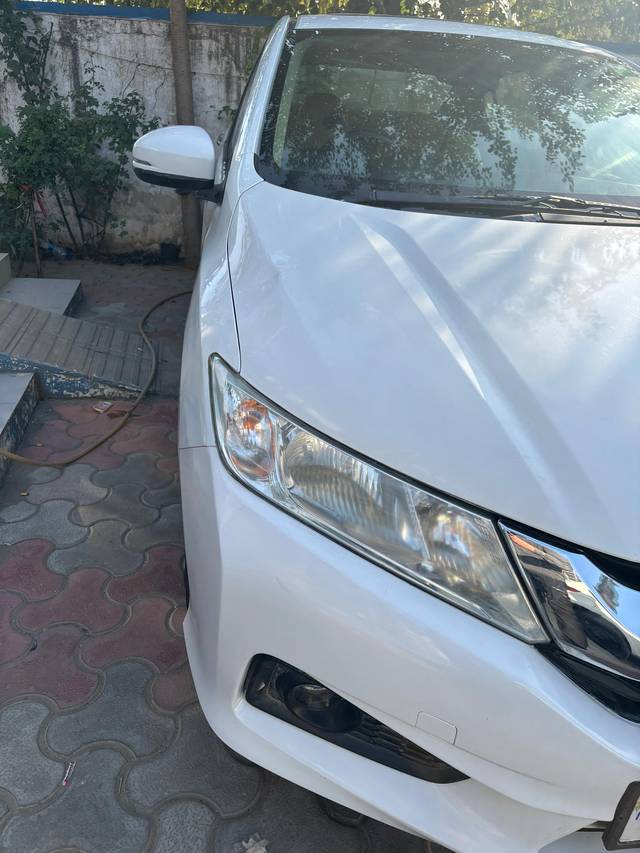 https://images10.gaadi.com/usedcar_image/4271138/original/288dd26f064b51e4d74cfaae3b35cdf3.jpg?imwidth=6400