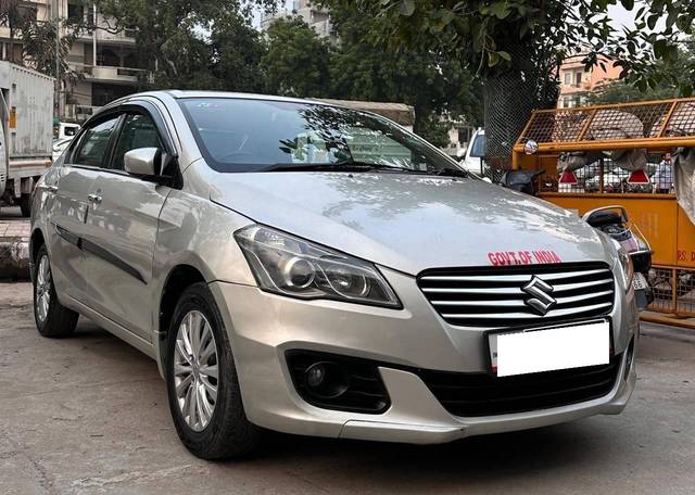 https://images10.gaadi.com/usedcar_image/4271177/original/processed_1c95d491a8f6865fdb5deaed8f43cc47.jpg?imwidth=6400