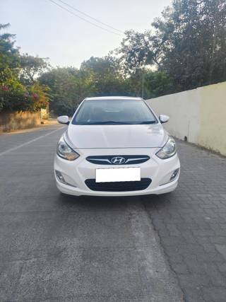 Hyundai Verna 2011-2015 Hyundai Verna 1.4 VTVT