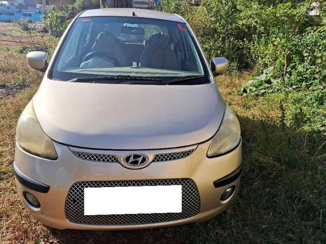 https://images10.gaadi.com/usedcar_image/4271250/original/processed_d18b739f-a902-44da-b902-808be4d38917.jpg?imwidth=6400