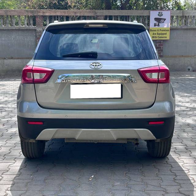 https://images10.gaadi.com/usedcar_image/4271397/original/processed_28804dc33dd49ff032179a93f727482e.jpg?imwidth=6401