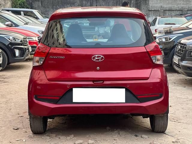 https://images10.gaadi.com/usedcar_image/4271412/original/processed_65710844ab7ecdd6ec32e6dafdfbda8d.jpg?imwidth=6401