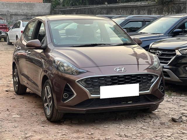 https://images10.gaadi.com/usedcar_image/4271414/original/processed_5b035de20c0dc173a312f5f9ddffd8e1.jpg?imwidth=6400