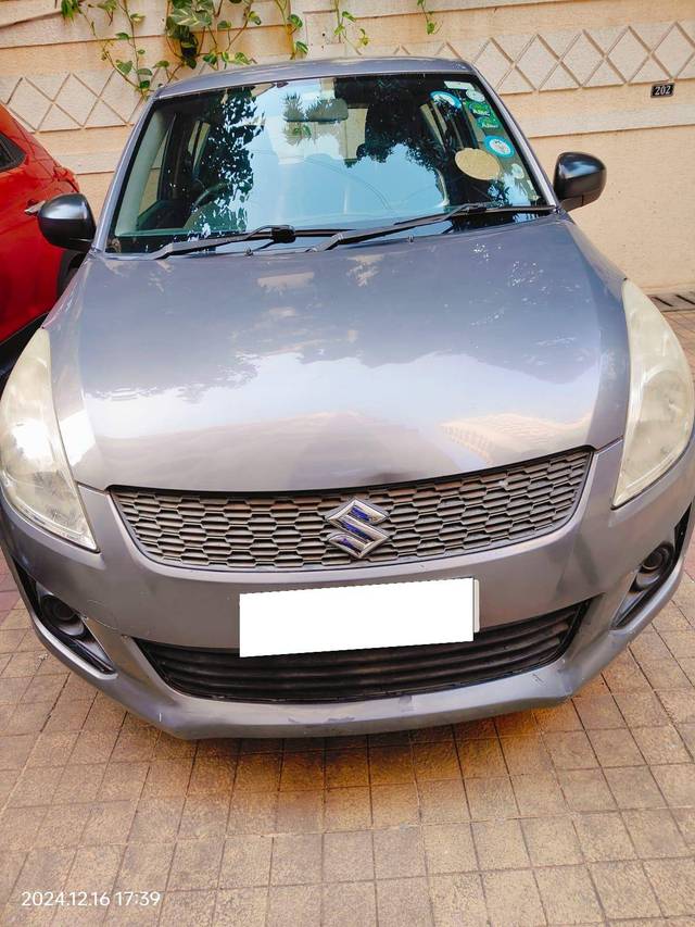 https://images10.gaadi.com/usedcar_image/4271496/original/afa271305d8da8c52c05b97f763d2f3d.jpg?imwidth=6402