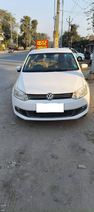 Volkswagen Vento 2010-2014 Volkswagen Vento Petrol Breeze