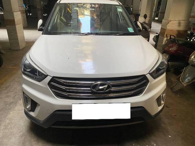 https://images10.gaadi.com/usedcar_image/4272008/original/processed_4aa79bf2-66cf-4f89-a887-a6caaa538bf6.jpg?imwidth=6402