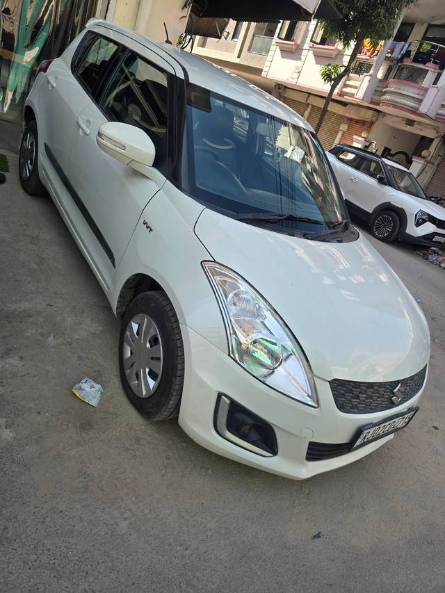 https://images10.gaadi.com/usedcar_image/4272026/original/processed_2a367dfc880571c4d9ed6ae078cc5efd.jpg?imwidth=6401