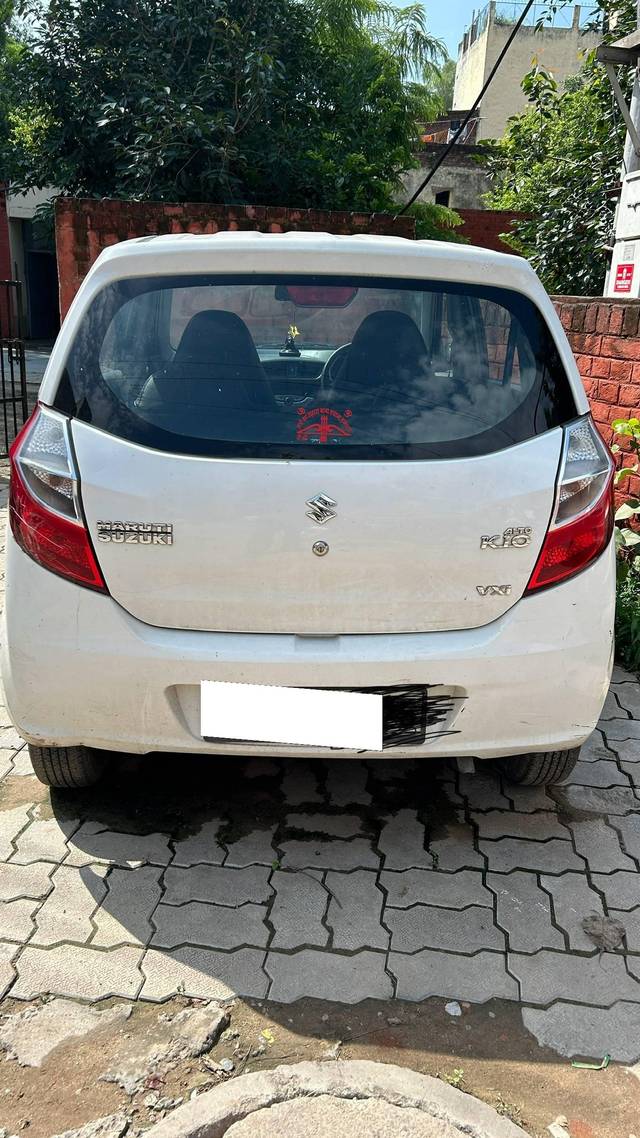 https://images10.gaadi.com/usedcar_image/4272093/original/processed_69d6b84c-78eb-472d-bb30-75c08635e6a3.jpeg?imwidth=6401