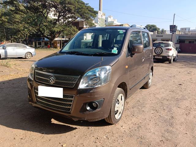 https://images10.gaadi.com/usedcar_image/4272118/original/processed_76bb749fd30111cb03c147a7354acc68.jpg?imwidth=6400