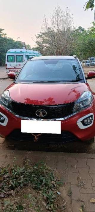 Tata Nexon 2017-2020 Tata Nexon 1.2 Revotron XZ Plus