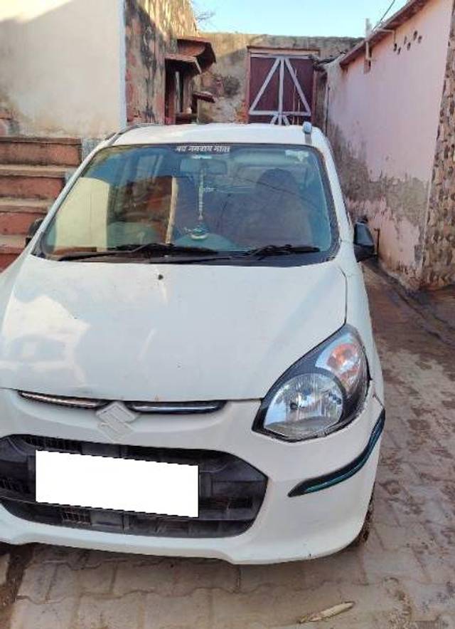 https://images10.gaadi.com/usedcar_image/4272335/original/processed_022e2867-08a9-4380-88d9-4c5fd3974d43.jpg?imwidth=6402