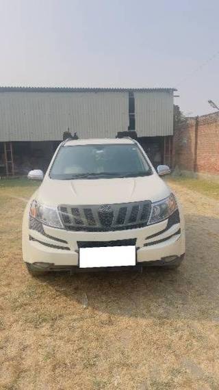 Mahindra XUV500 2011-2015 Mahindra XUV500 W8 FWD