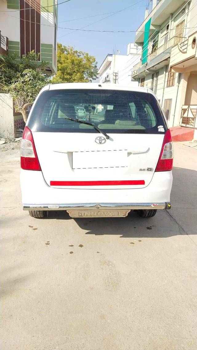 https://images10.gaadi.com/usedcar_image/4272378/original/processed_4e2791d0b075446b4352fee53f837150.jpg?imwidth=6401