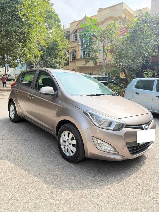 https://images10.gaadi.com/usedcar_image/4272443/original/processed_3392624b38932d3b0b83971ca33604be.jpg?imwidth=6400