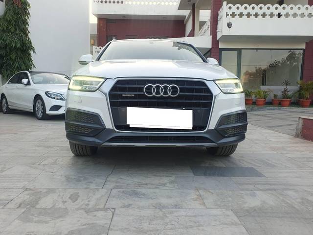 https://images10.gaadi.com/usedcar_image/4272519/original/processed_4c1140f4ee49791589d145f9f643df4a.jpg?imwidth=6400