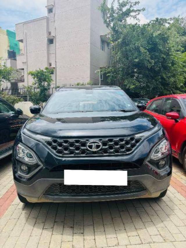 https://images10.gaadi.com/usedcar_image/4272525/original/0016d1f662cd8a02cd42b88a6595a2a3.jpg?imwidth=6400