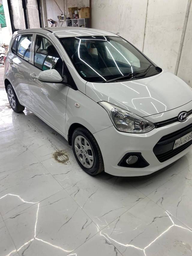 https://images10.gaadi.com/usedcar_image/4272674/original/processed_f245315fbd7b80a8d057d6a24f20d80a.jpeg?imwidth=6400