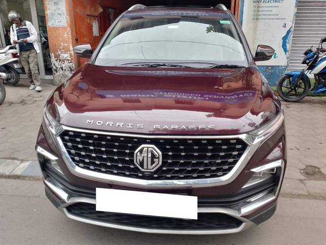 https://images10.gaadi.com/usedcar_image/4272713/original/processed_ad562917806a1307904269db175f8fdc.jpg?imwidth=6402