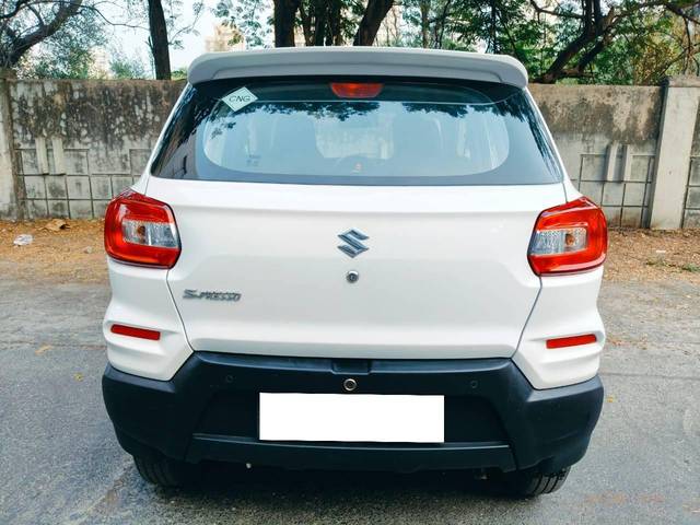 https://images10.gaadi.com/usedcar_image/4272725/original/processed_ade373ad360956f6c02f2032d3a46599.jpg?imwidth=6402