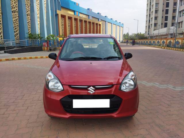 https://images10.gaadi.com/usedcar_image/4272926/original/processed_8e82c65bee6efbe63baa6e871b43766a.jpg?imwidth=6400