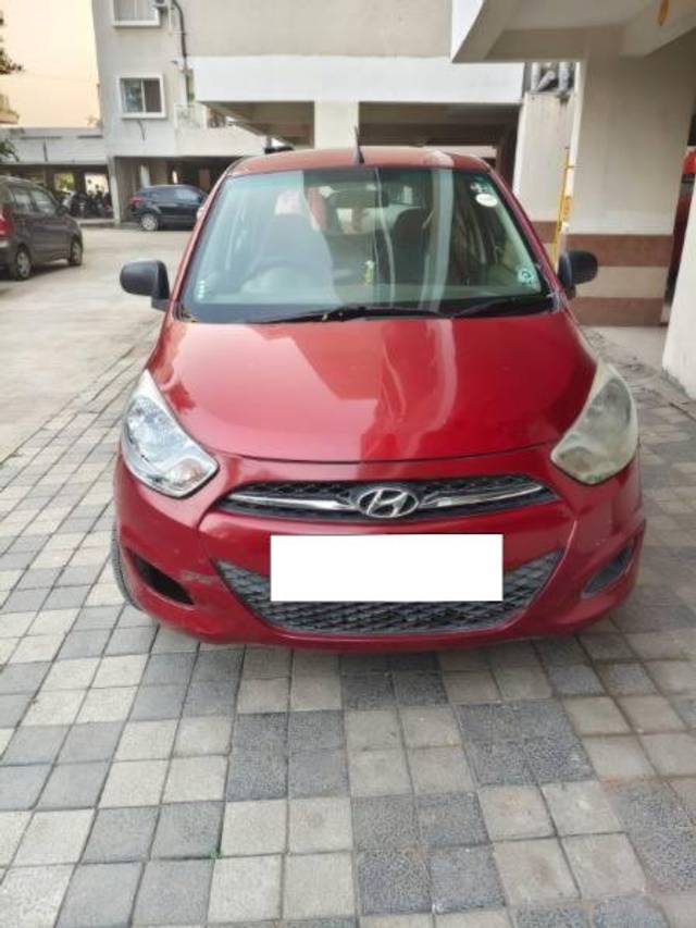 https://images10.gaadi.com/usedcar_image/4272939/original/processed_fa01dc3f-3dc1-4359-a629-e105137a7eae.jpg?imwidth=6400