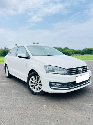 Volkswagen Vento 2015-2019 Volkswagen Vento 1.2 TSI Comfortline AT