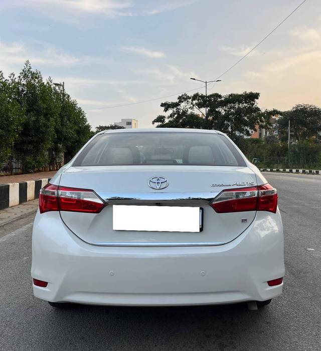 https://images10.gaadi.com/usedcar_image/4273061/original/processed_31e9f278164bafa9c08c6c0b587a5c0c.jpg?imwidth=6402