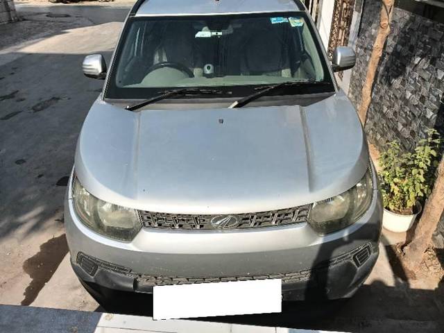 https://images10.gaadi.com/usedcar_image/4273081/original/processed_59a61d69-6900-4365-bcf6-d9622e81278f.jpg?imwidth=6400