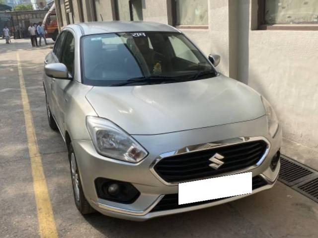 https://images10.gaadi.com/usedcar_image/4273154/original/processed_76e898ff-207c-4ecb-9c00-1b1e90be3034.jpeg?imwidth=6400