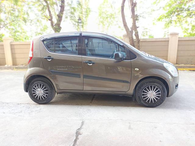 https://images10.gaadi.com/usedcar_image/4273164/original/processed_39e864e71c2aff56dbde4d8ed6936c3e.jpg?imwidth=6401