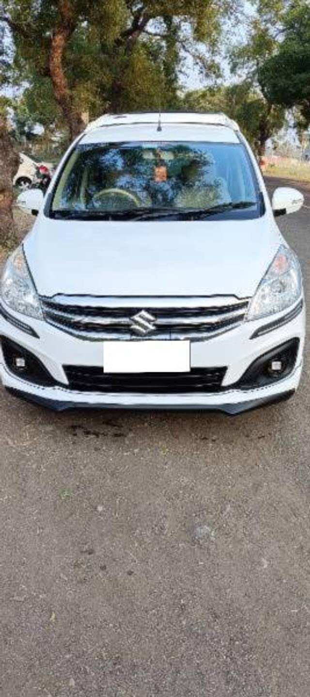 https://images10.gaadi.com/usedcar_image/4273278/original/processed_490c84d8-1a6e-43ce-bcc5-f38af70a8372.jpg?imwidth=6402