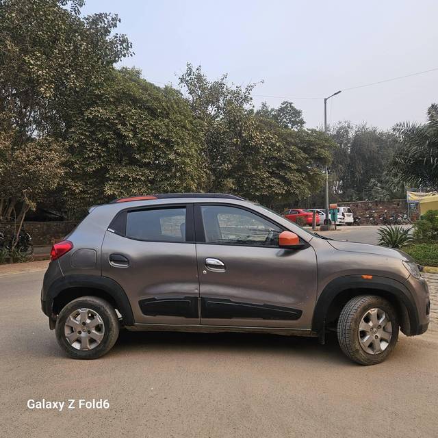 https://images10.gaadi.com/usedcar_image/4273289/original/processed_d0c626426ae1e56f8546048b52f8d608.jpeg?imwidth=6401