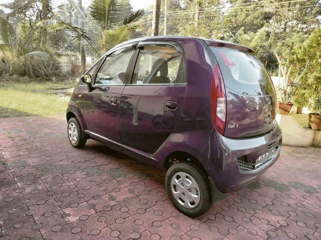 https://images10.gaadi.com/usedcar_image/4273330/original/processed_cd759827-bb8c-485e-9169-05eb106998b8.jpg?imwidth=6402