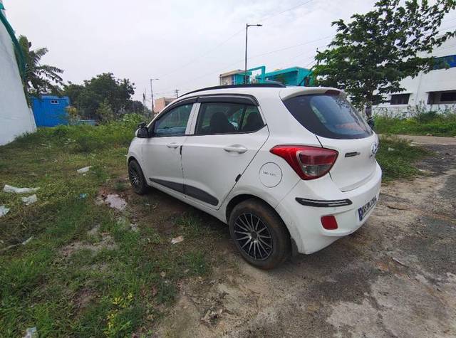 https://images10.gaadi.com/usedcar_image/4273421/original/processed_043a7141-798a-487e-a2fc-867a606a342c.jpg?imwidth=6401