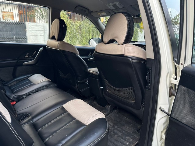 Second-hand 2018 Mahindra XUV500 W7 BSIV for sale in New Delhi-11