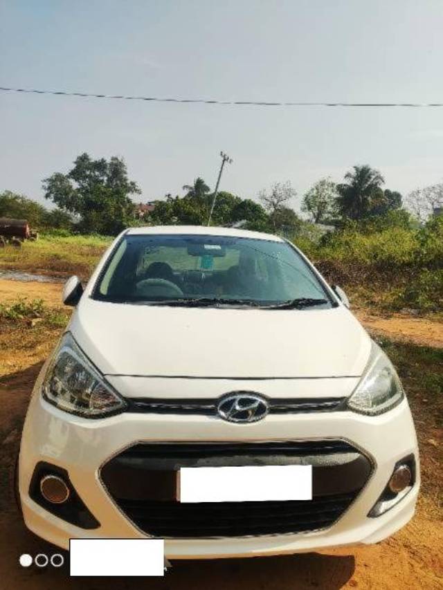 https://images10.gaadi.com/usedcar_image/4273619/original/processed_b34233a2-6c91-4eb5-a6d4-a76ef2ee6959.jpg?imwidth=6400