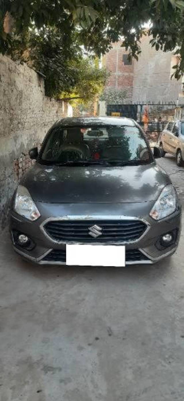 https://images10.gaadi.com/usedcar_image/4273651/original/processed_7a27d80e-7fa9-49cc-a74b-78365697df35.jpg?imwidth=6400