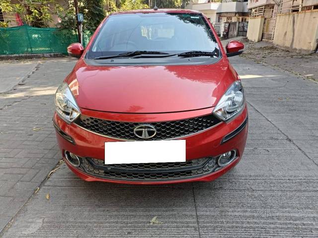 https://images10.gaadi.com/usedcar_image/4273659/original/processed_ecddaa0a7872d2bc5f150773bf122a30.jpg?imwidth=6400