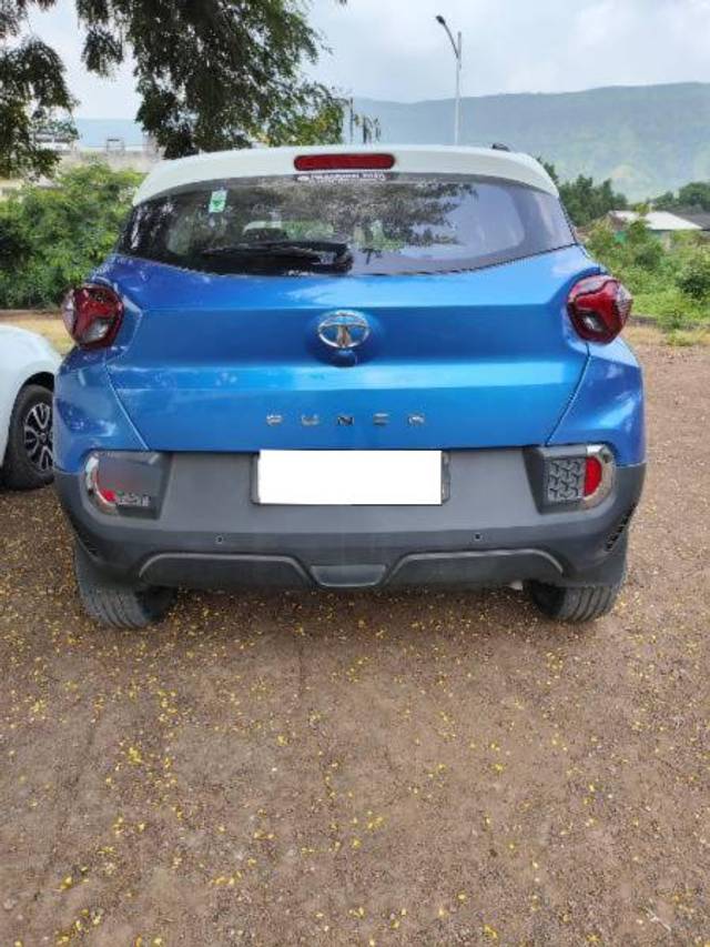 https://images10.gaadi.com/usedcar_image/4273672/original/processed_862628ee-870c-46fb-a04d-f34bf0446945.jpg?imwidth=6401