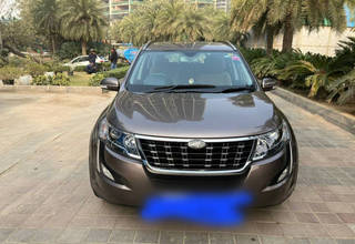 Mahindra XUV500 Mahindra XUV500 W9 2WD