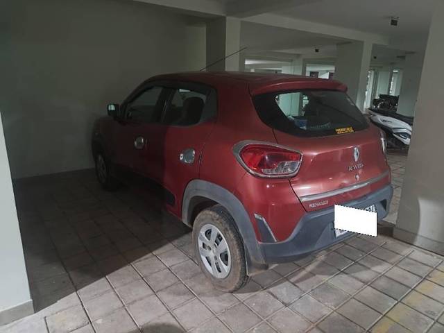 https://images10.gaadi.com/usedcar_image/4273795/original/processed_e4457861-4fb9-41ce-bf17-04d501454264.jpg?imwidth=6400