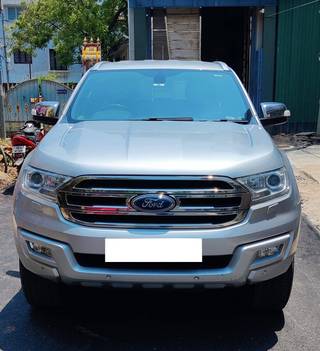 Ford Endeavour 2015-2020 Ford Endeavour 2.2 Trend MT 4X2