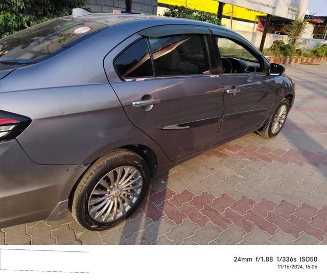 https://images10.gaadi.com/usedcar_image/4273938/original/processed_fe066ce3e4b22a72ab76d93537d4b766.jpg?imwidth=6401