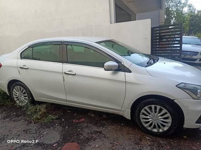 https://images10.gaadi.com/usedcar_image/4273989/original/processed_432619c8-1de3-4ae4-935d-10b67385c9c5.jpg?imwidth=6401