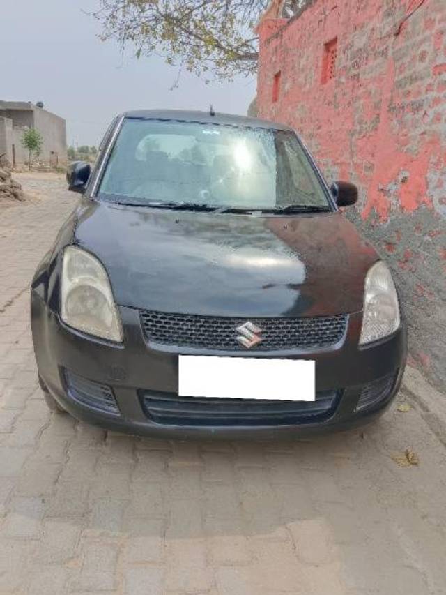 https://images10.gaadi.com/usedcar_image/4274061/original/processed_3734ab68-f2a9-4947-b8e7-92c7d4e25578.jpg?imwidth=6402