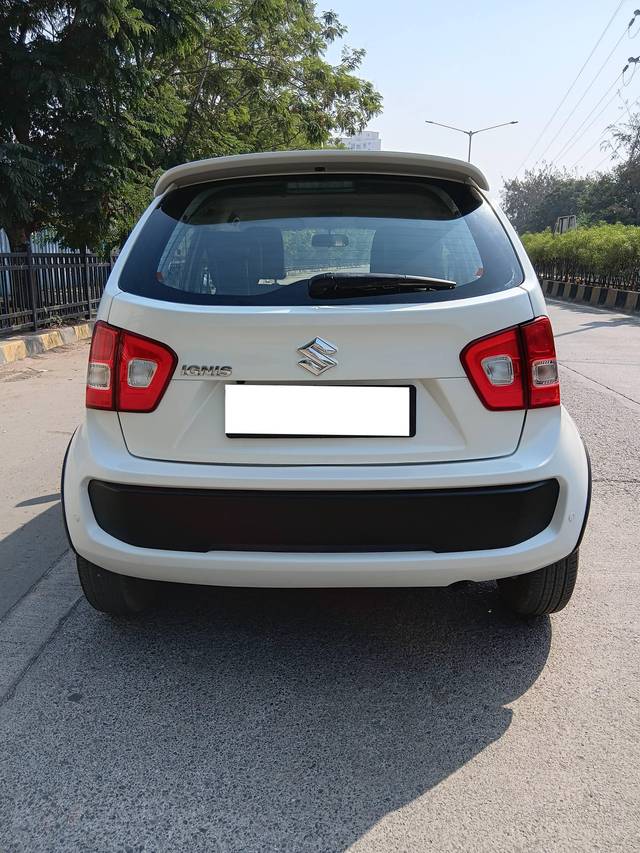 https://images10.gaadi.com/usedcar_image/4274097/original/processed_f051ba75d08d52733c66a5b9ec1d79fb.jpg?imwidth=6402