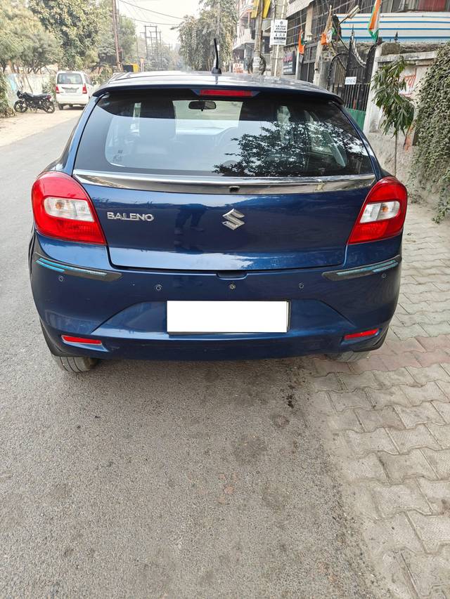 https://images10.gaadi.com/usedcar_image/4274253/original/processed_831026037bdd2c3cd9aa49f4032e50b9.jpg?imwidth=6401